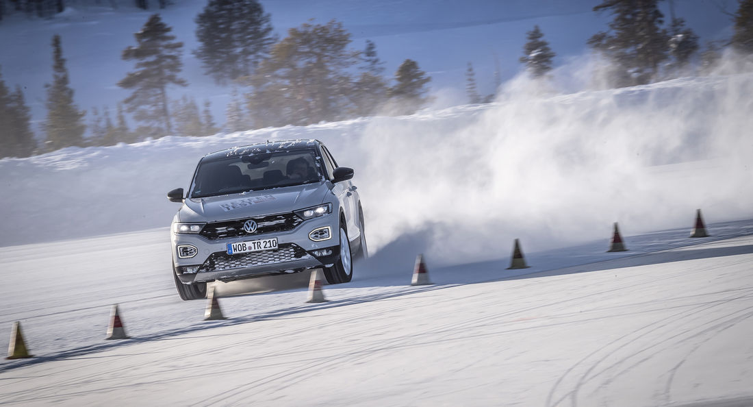 Тест зимних шин для компактных внедорожников Тест зимних шин для компактных внедорожников